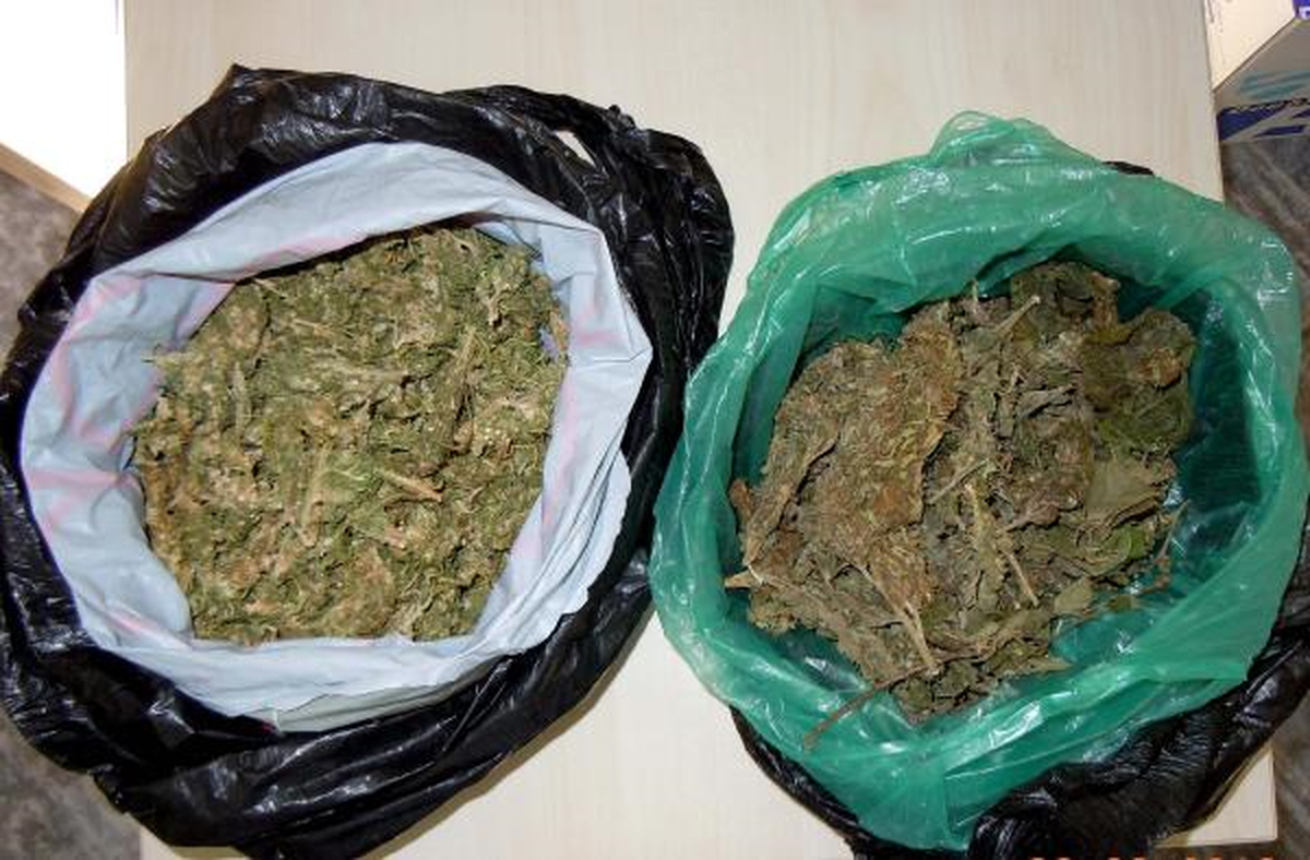 Uyuşturucu ile Yakalanan Şüpheliler: Satıcı Değil, İçiciyiz
