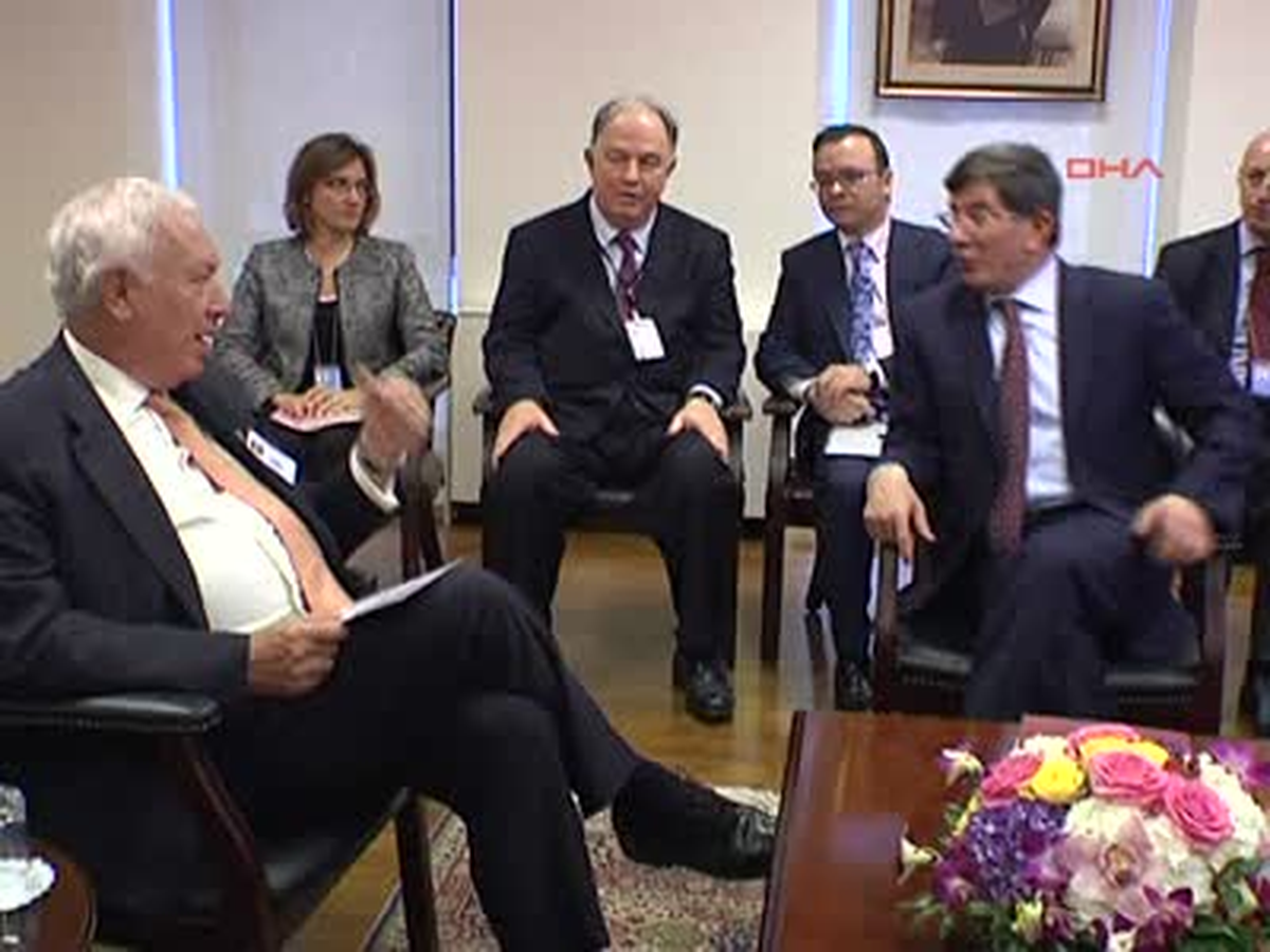 Yeniden Davutoğlu, Libya Genel Ulusal Kongresi Başkanı Megarif ile Görüştü