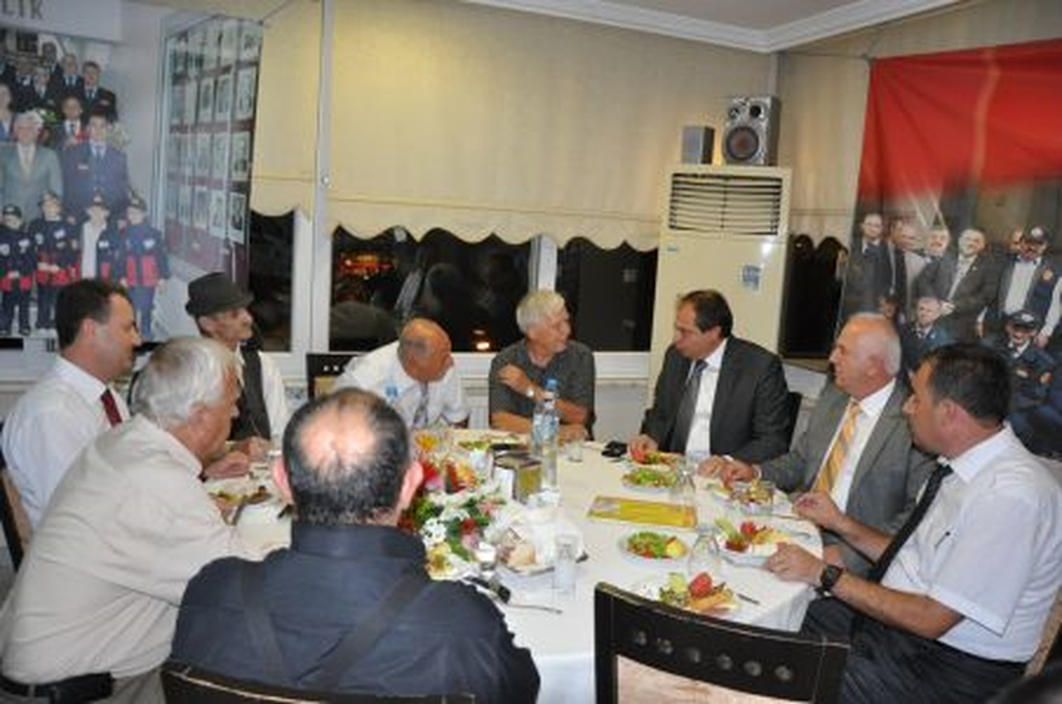 20 Yıllık İtfaiyecilere Plaket