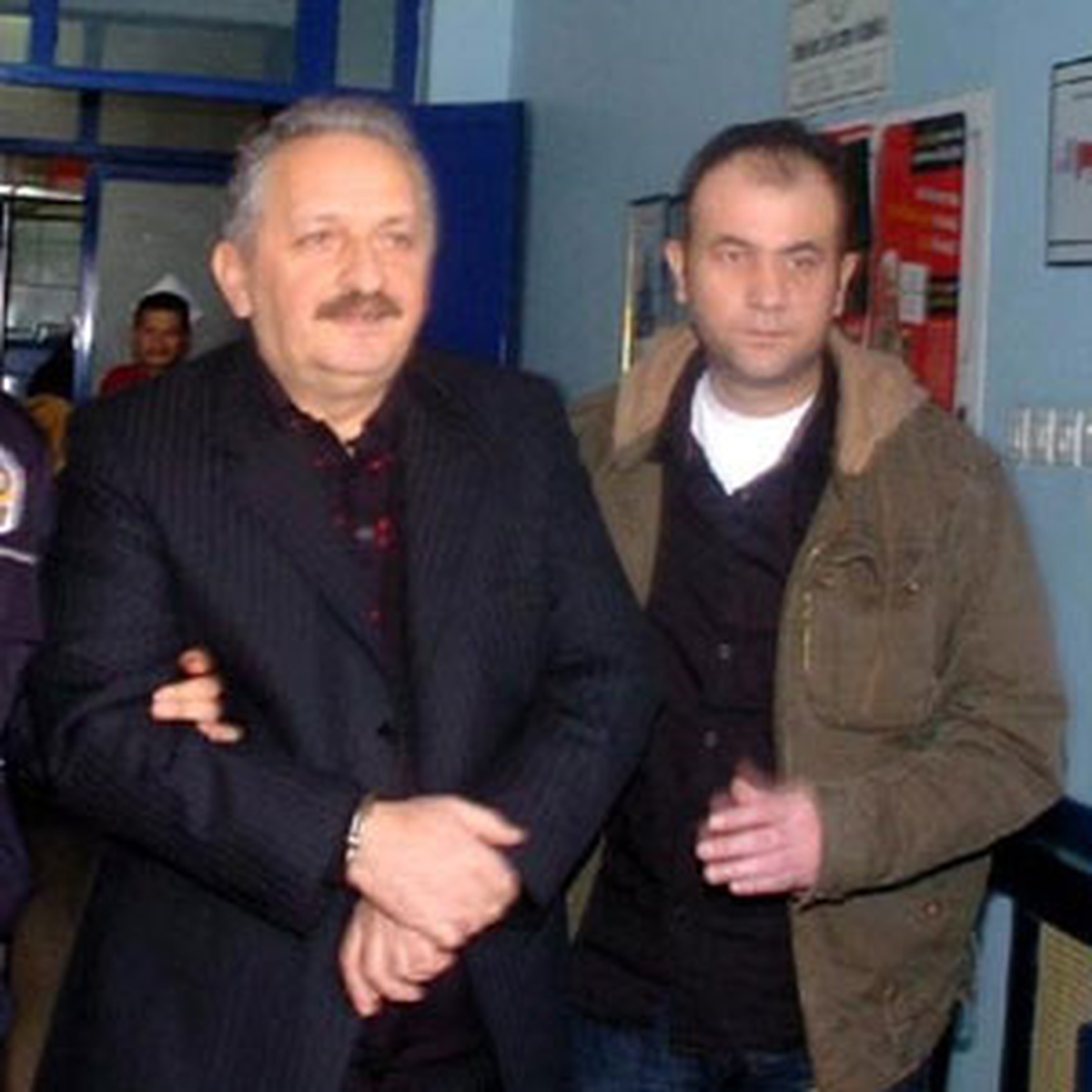 89 Yıla Mahkum Olan İşadamı, Sahte Kimlikle Yakalandı