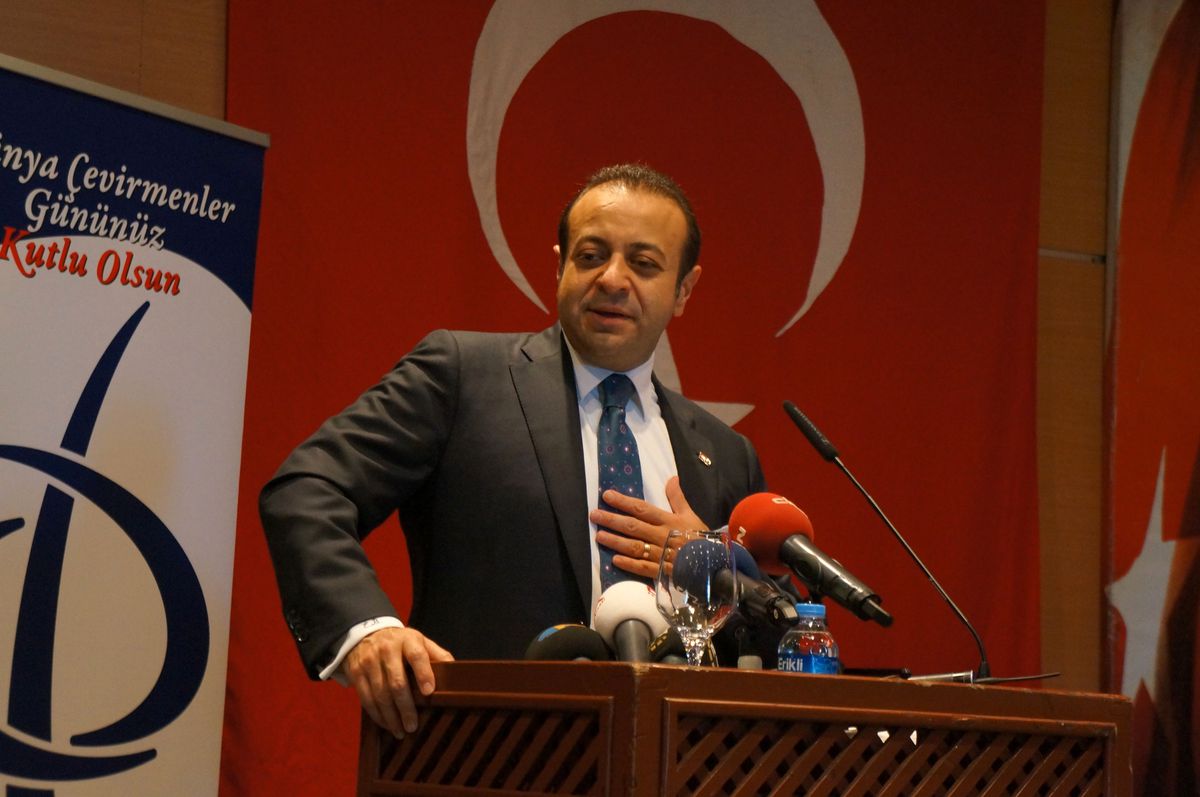 AB Bakanı Bağış\'a Çeviri İşletmeleri Derneğinden Meslek Onur Ödülü