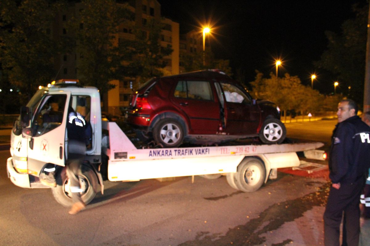 Başkent\'te Trafik Kazası: 1 Ölü, 1 Yaralı