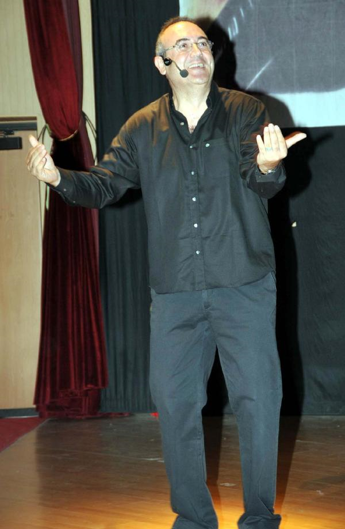 Cehalete Eğitimsizliğe Stand- Up\'lı Tepki