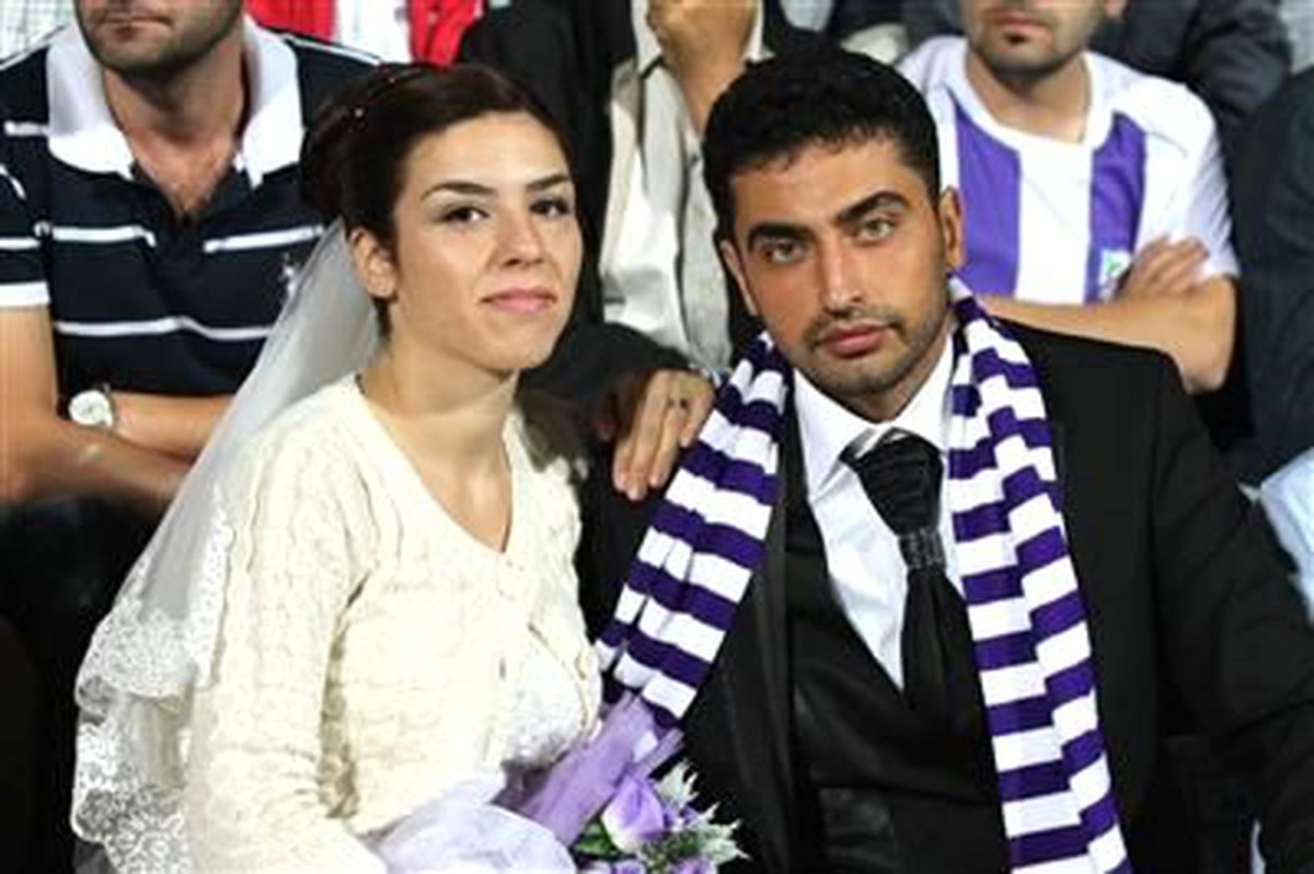 Gelin ve Damat Tribünde