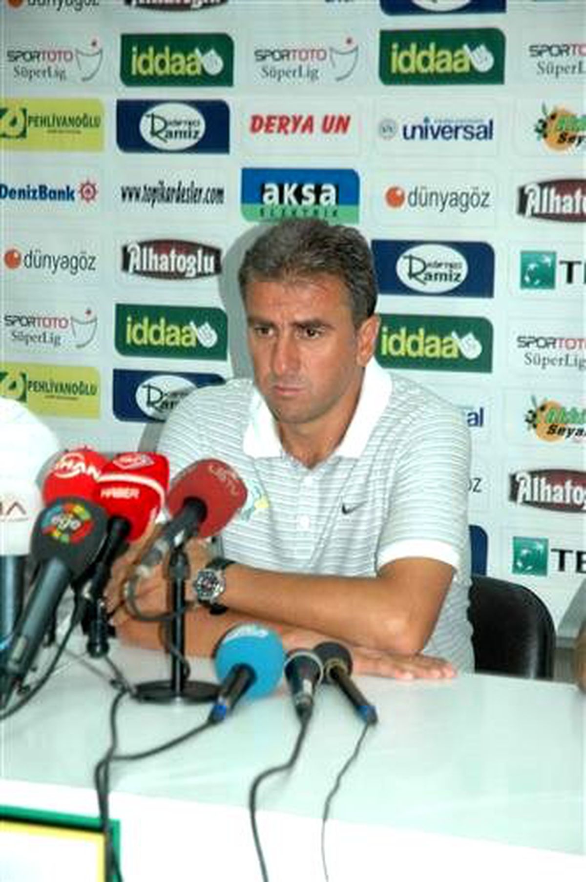 Karabükspor, Akhisar\'ı Rahat Geçti