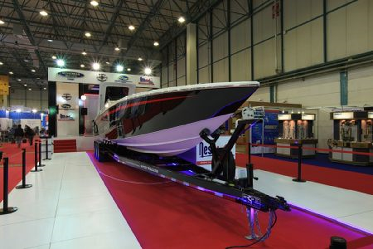 Nestek Marine, \'Grady-White ile Boat Show\'da.