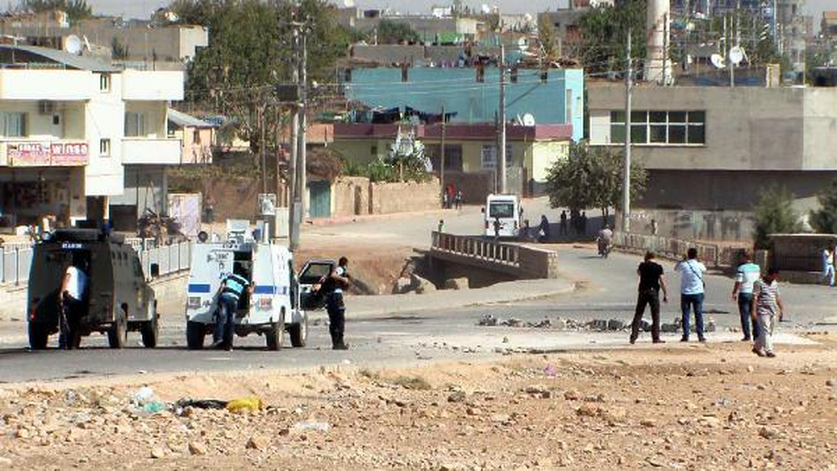 Nusaybin\'de Olay Çıkaran 10 Çocuk Gözaltına Alındı
