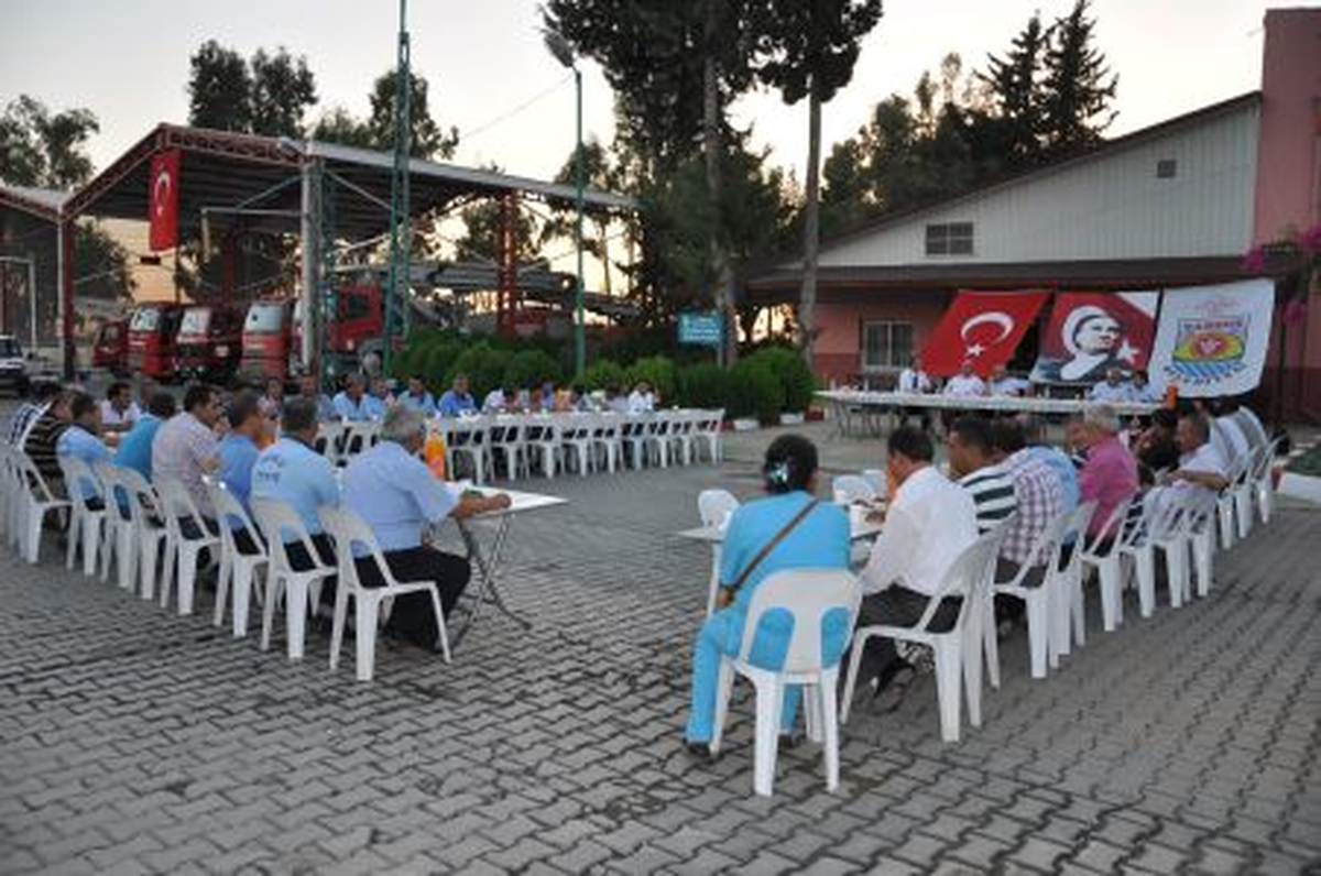 Tarsus\'ta İtfaiyeciler Dualarla Anıldı