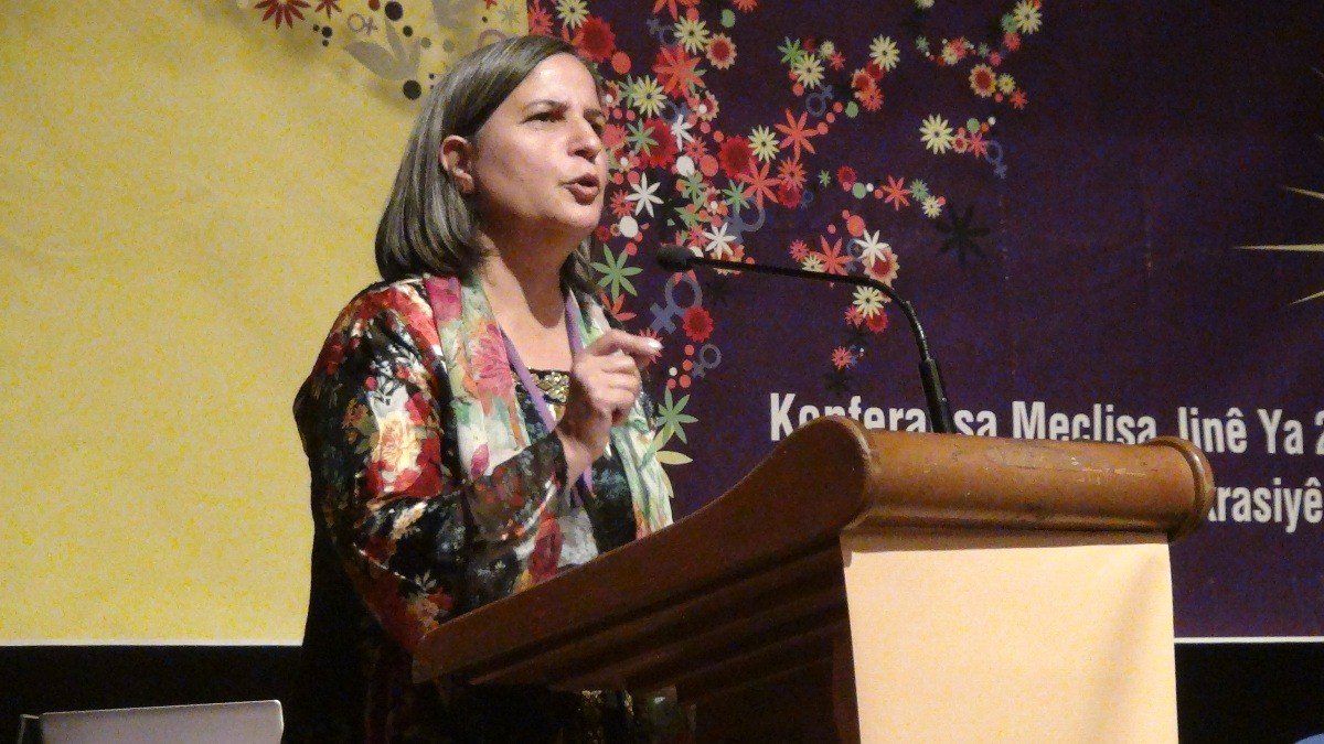Tatvan\'da Kadın Konferansı