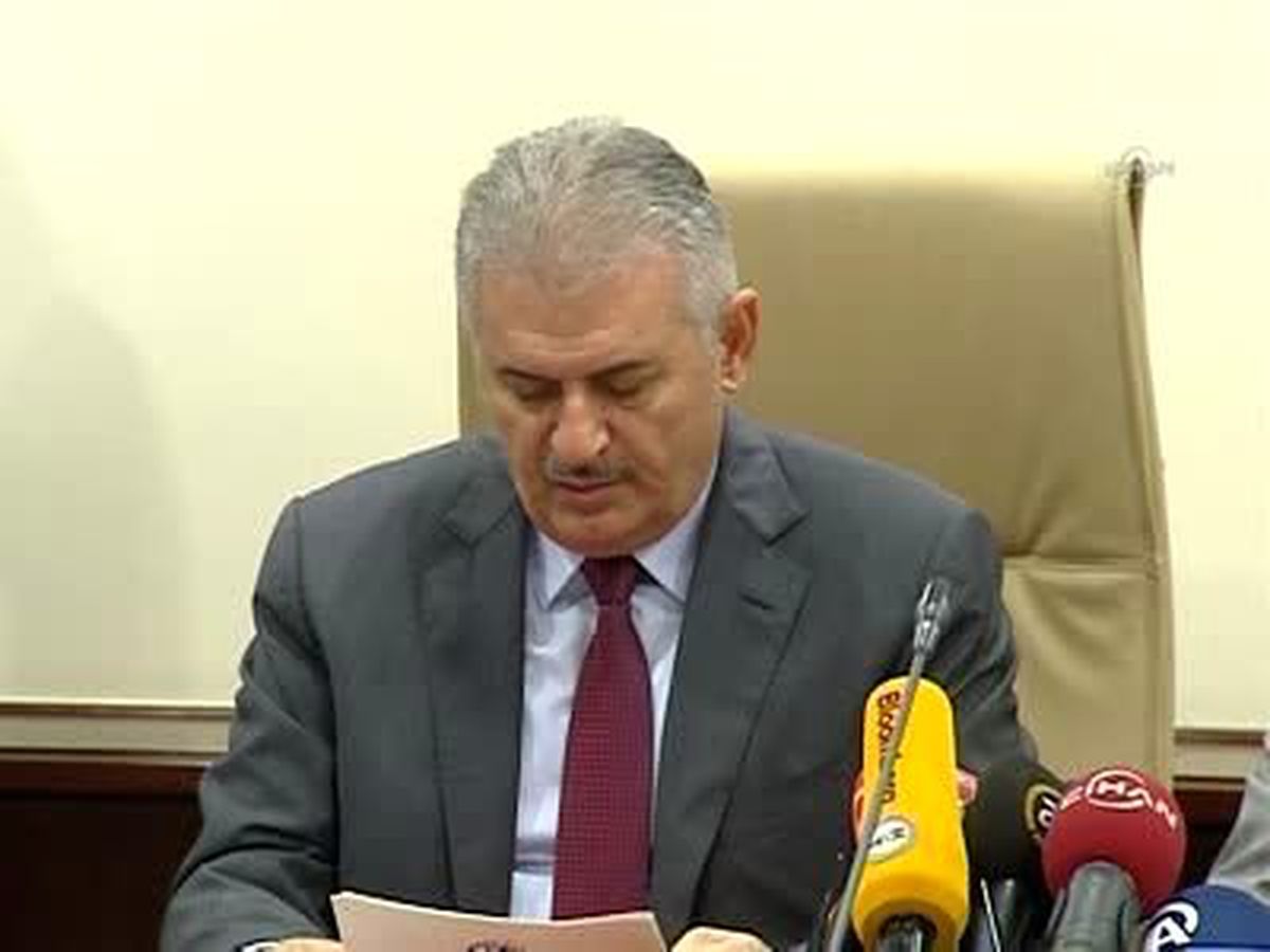 Ulaştırma, Denizcilik ve Haberleşme Bakanı Binali Yıldırım, Hazreti Muhammed\'e Hakaret İçeren...