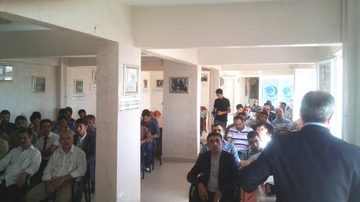 ''Yine Yeniden Kutlu Yürüyüş''