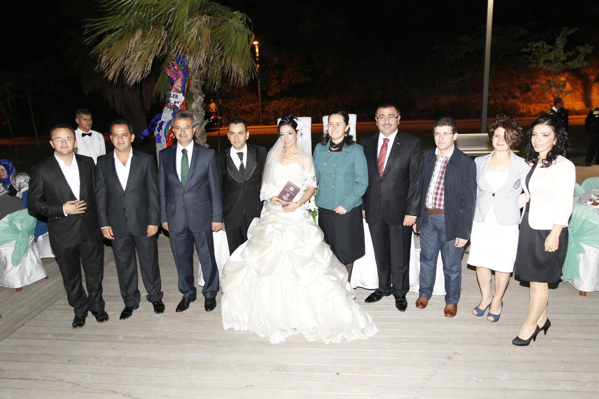 Başkan Köşker Basın Bürosu Çalışanının Nikahını Kıydı