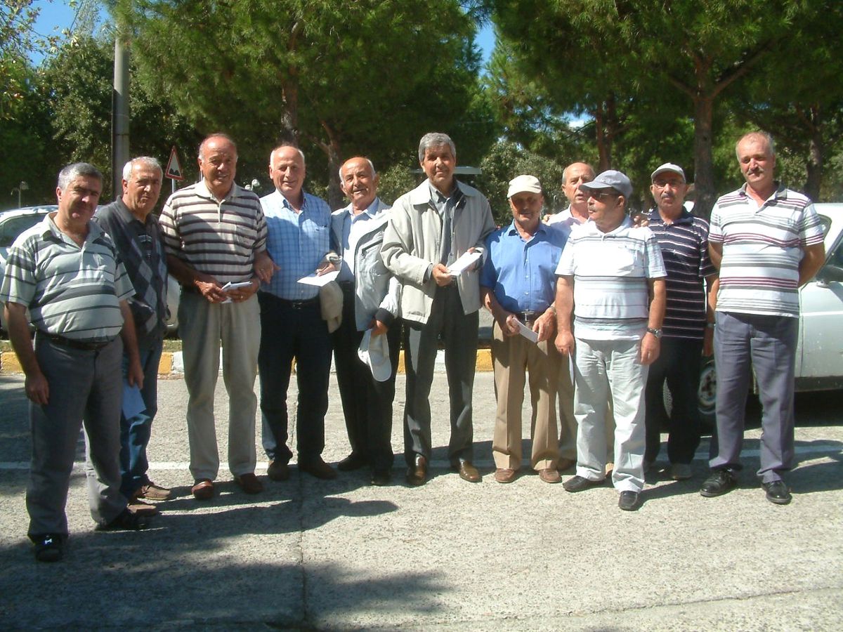 Burhaniye\'de Vatandaşlara Yardım Teşekkürü