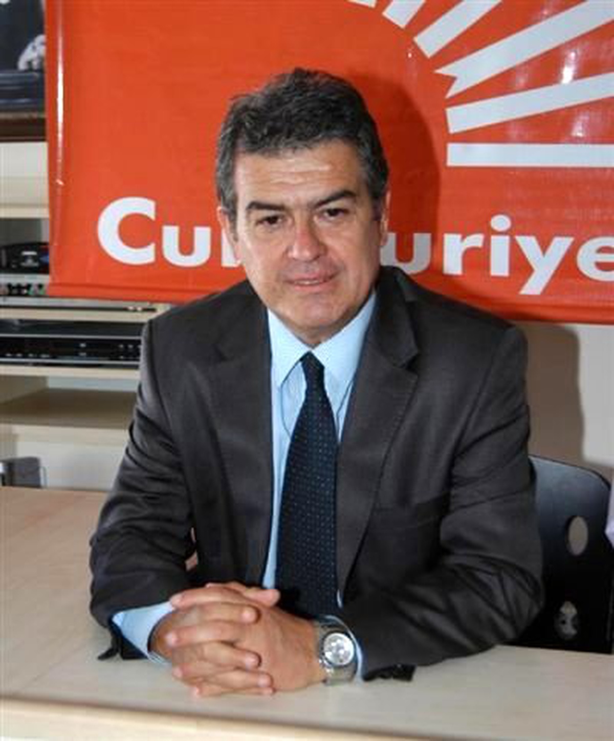 CHP\'li Batum, "Balyoz Davası Komedi"