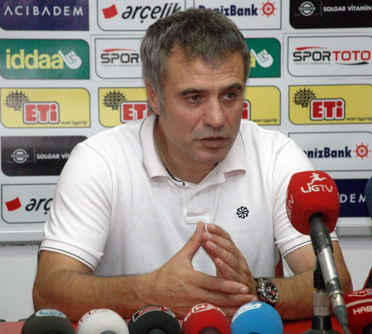 Eskişehirspor, İstanbul Büyükşehir Belediyespor Engelini Tek Golle Geçti