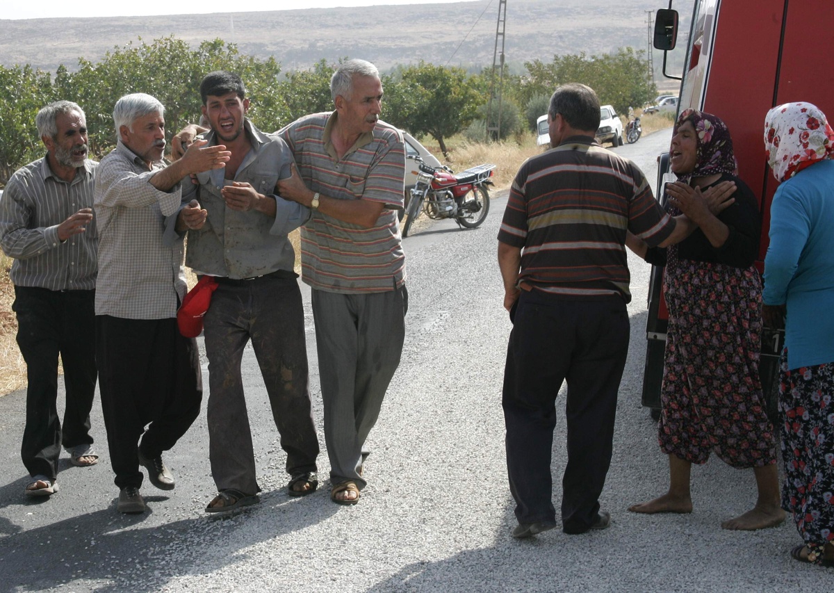 Otomobil Takla Attı: 1 Ölü, 4 Yaralı