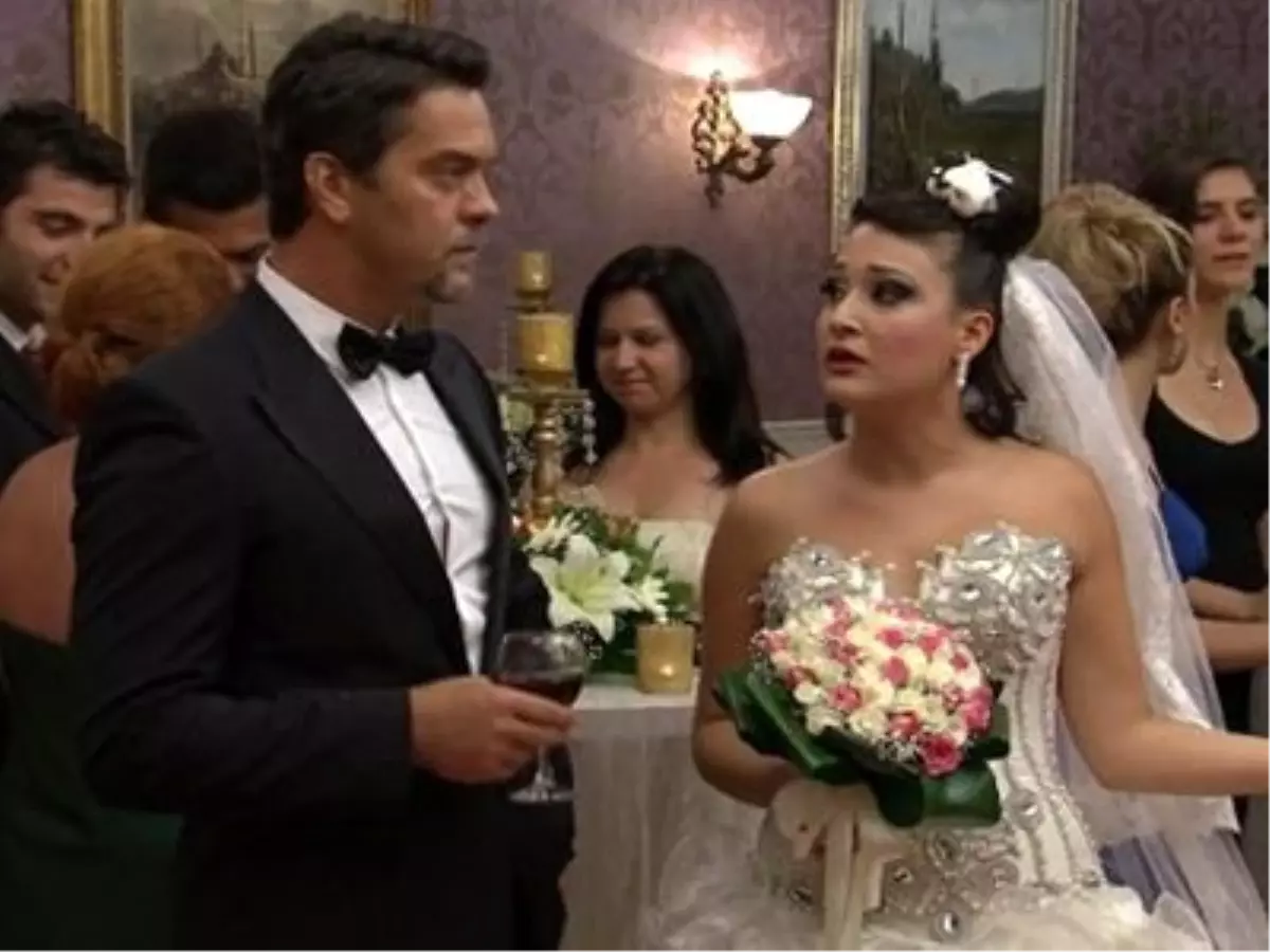 Nurhayat Yine Çok Güldürdü