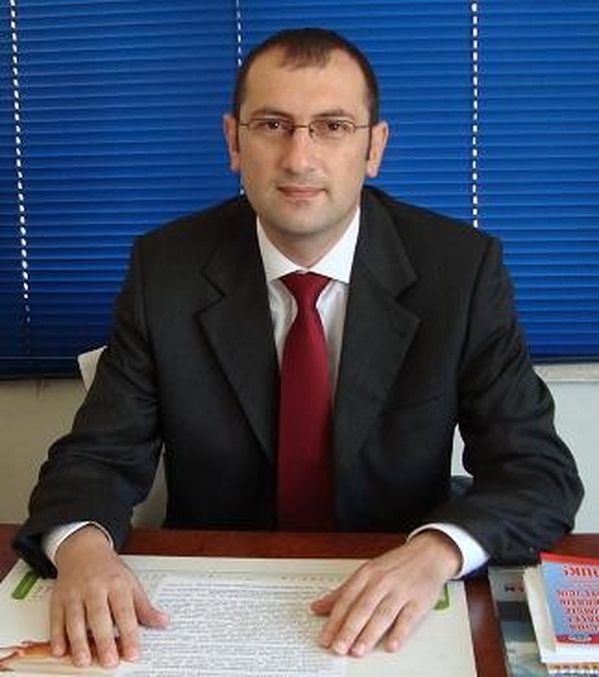 Ses\'ten Doktora Saldırıya Sert Tepki