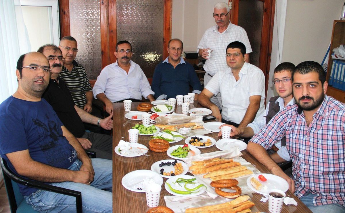 Türk Enerji-Sen\'den Gazetecilere Kahvaltı
