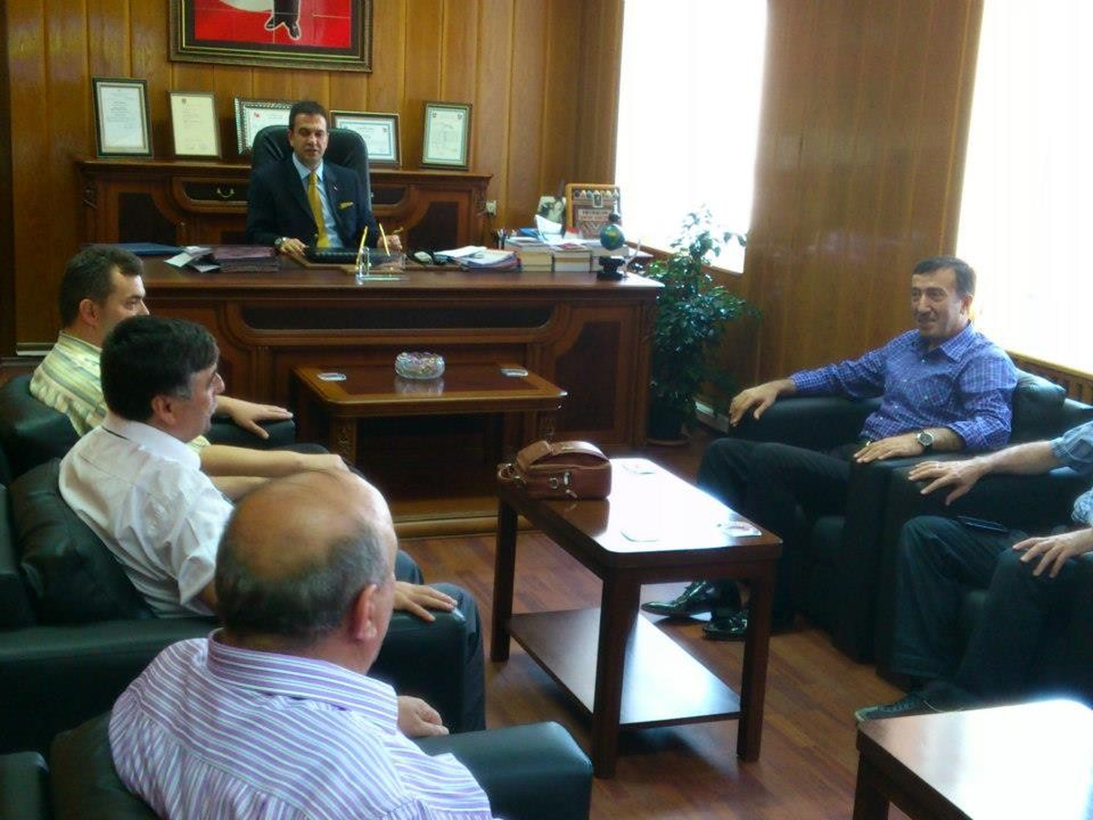 AK Parti Sakarya Milletvekili Hasan Ali Çelik Karasu\'da