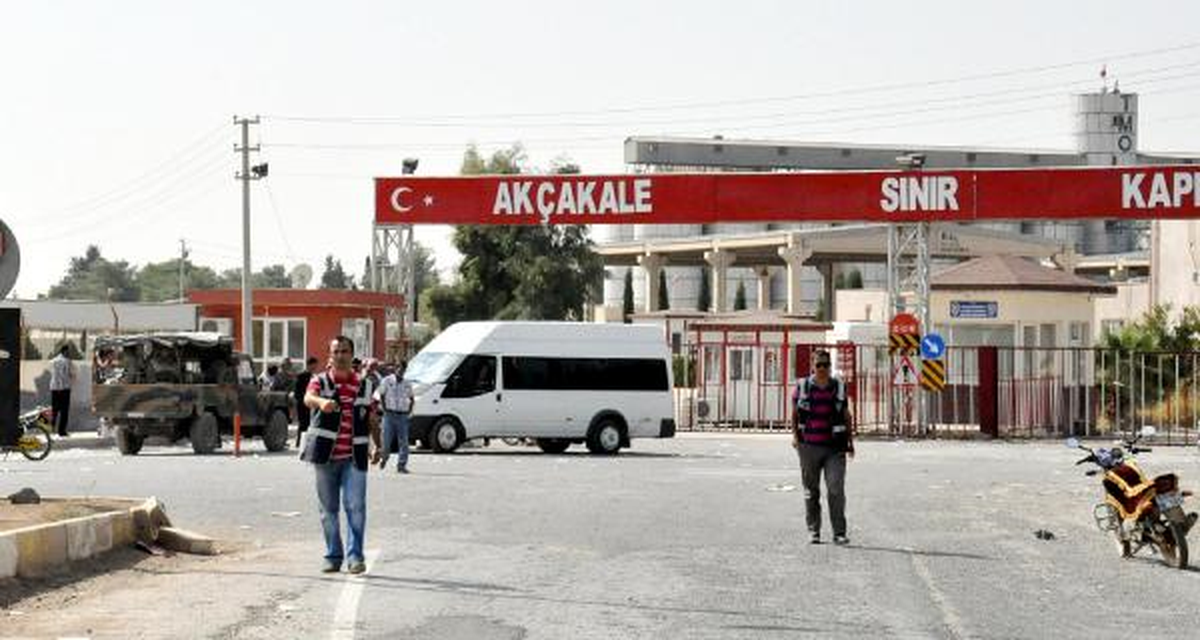 Akçakale\'de Eğitimdeki \'Çatışma Tatili\' Sürüyor