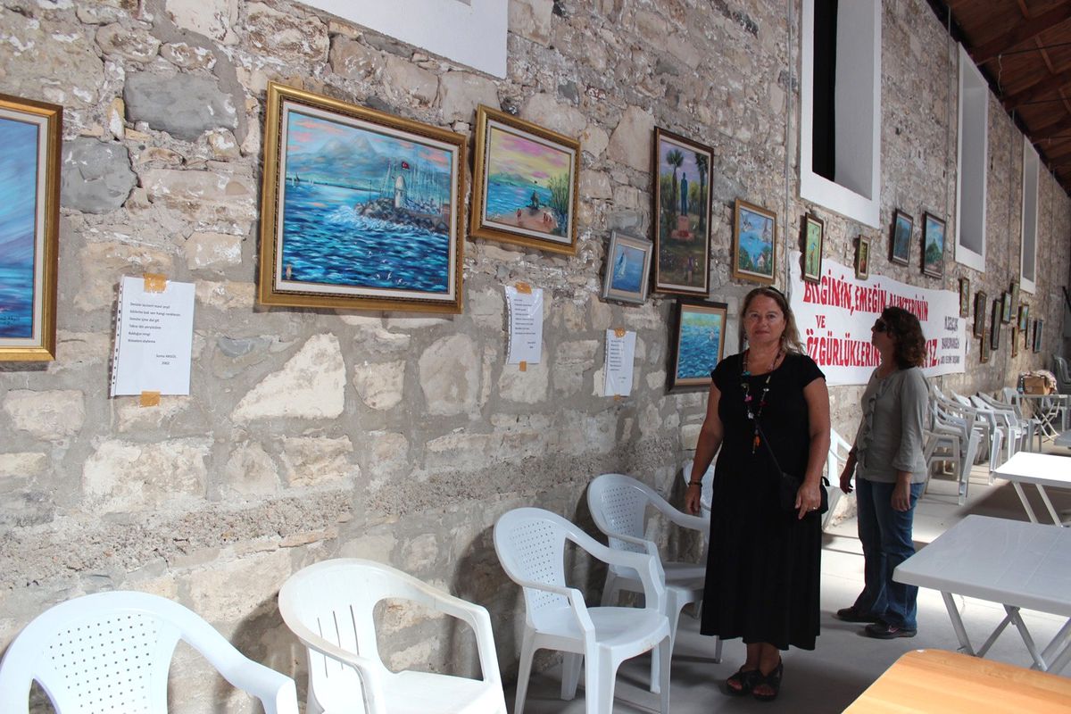 Ankaralı Ressam Urla\'da Sergi Açtı
