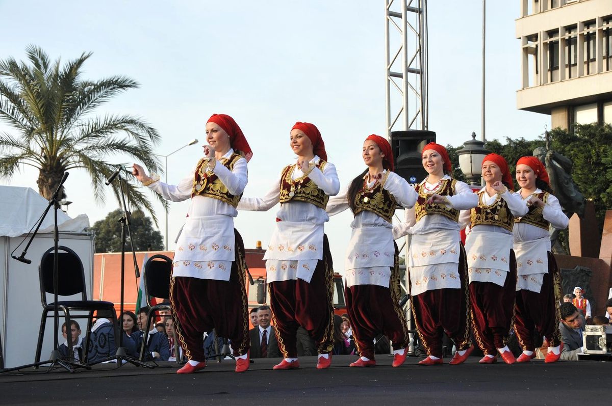 Balkanlılar İzmir\'de Buluşuyor