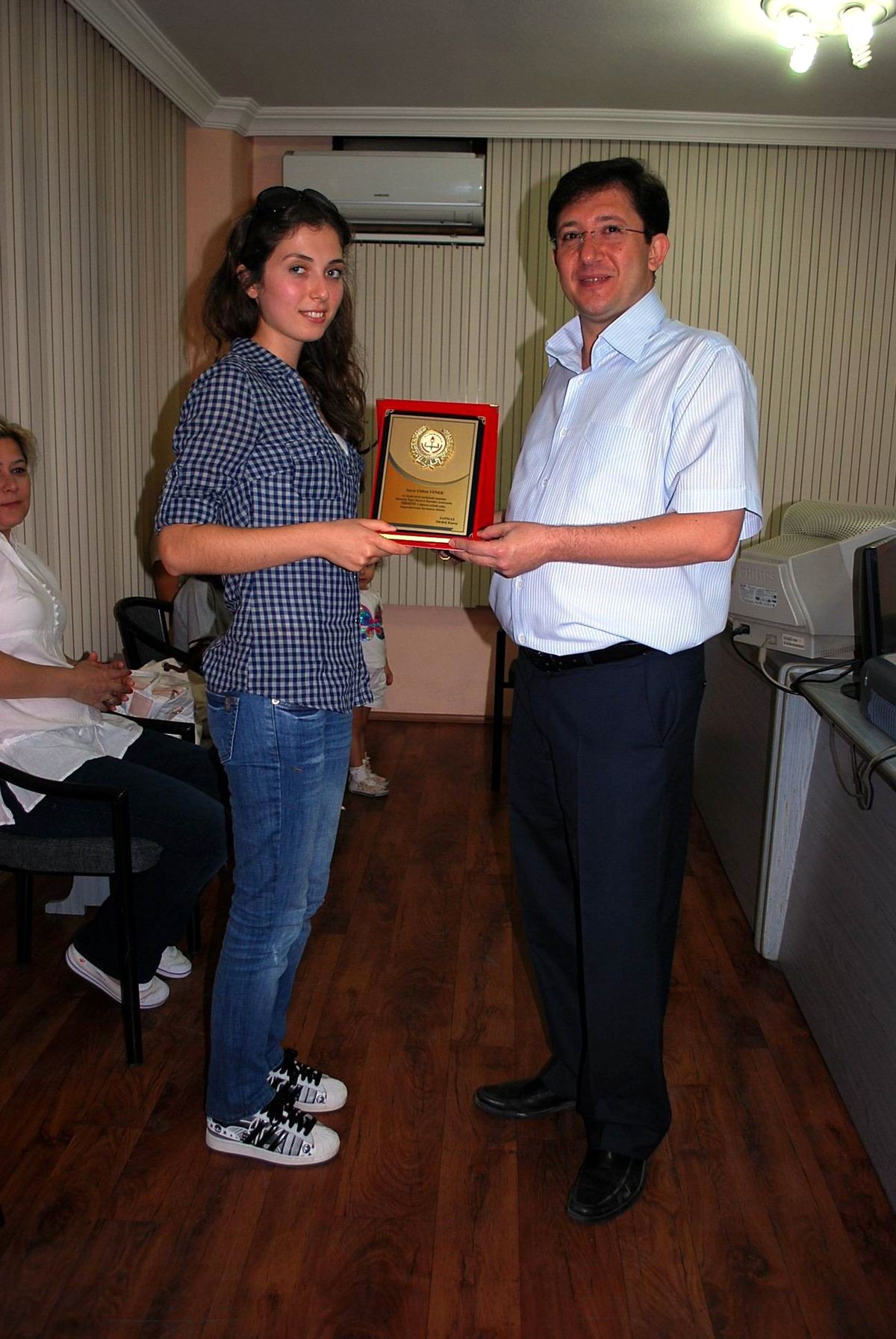 Başarılı Kursiyerler Ödüllendirildi