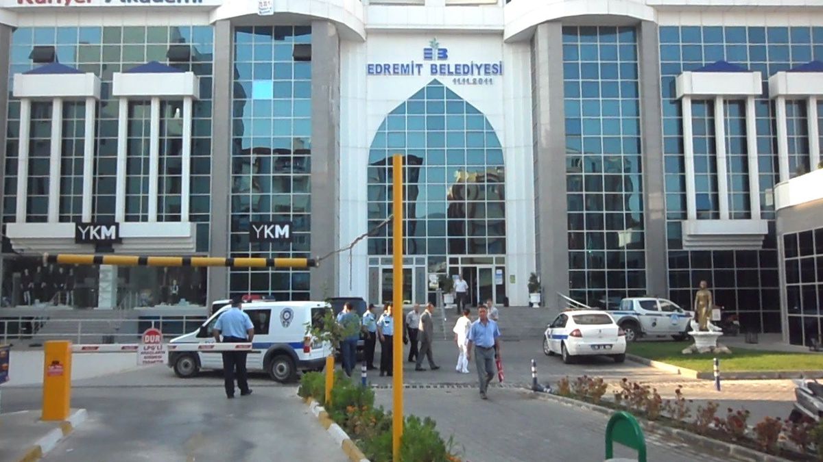 Edremit Belediyesi'ne İnceleme