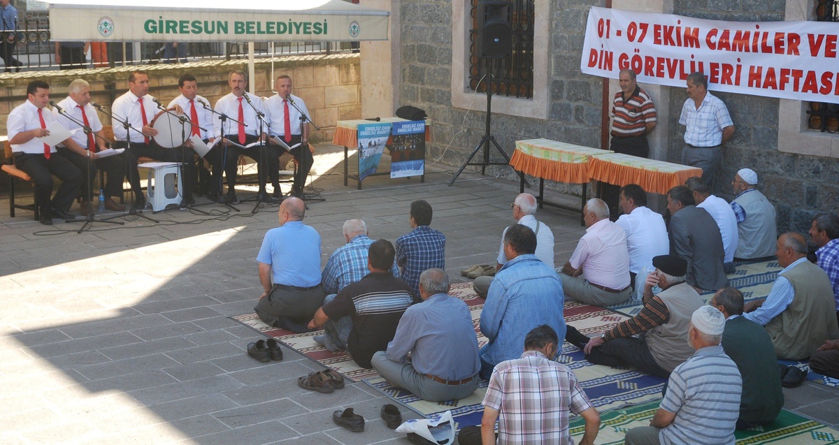 Giresun\'da Camiler ve Din Görevlileri Haftası Kutlanıyor