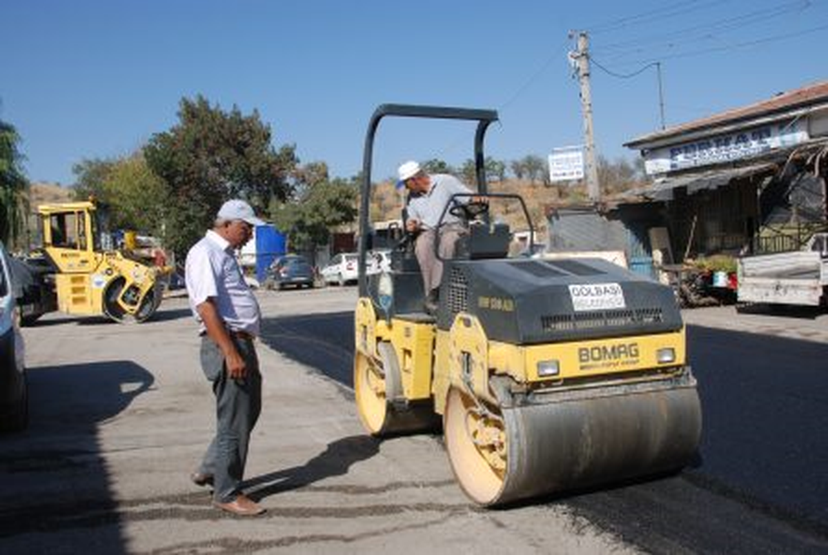 Gölbaşı Sanayi Sitesine 1000 Ton Asfalt