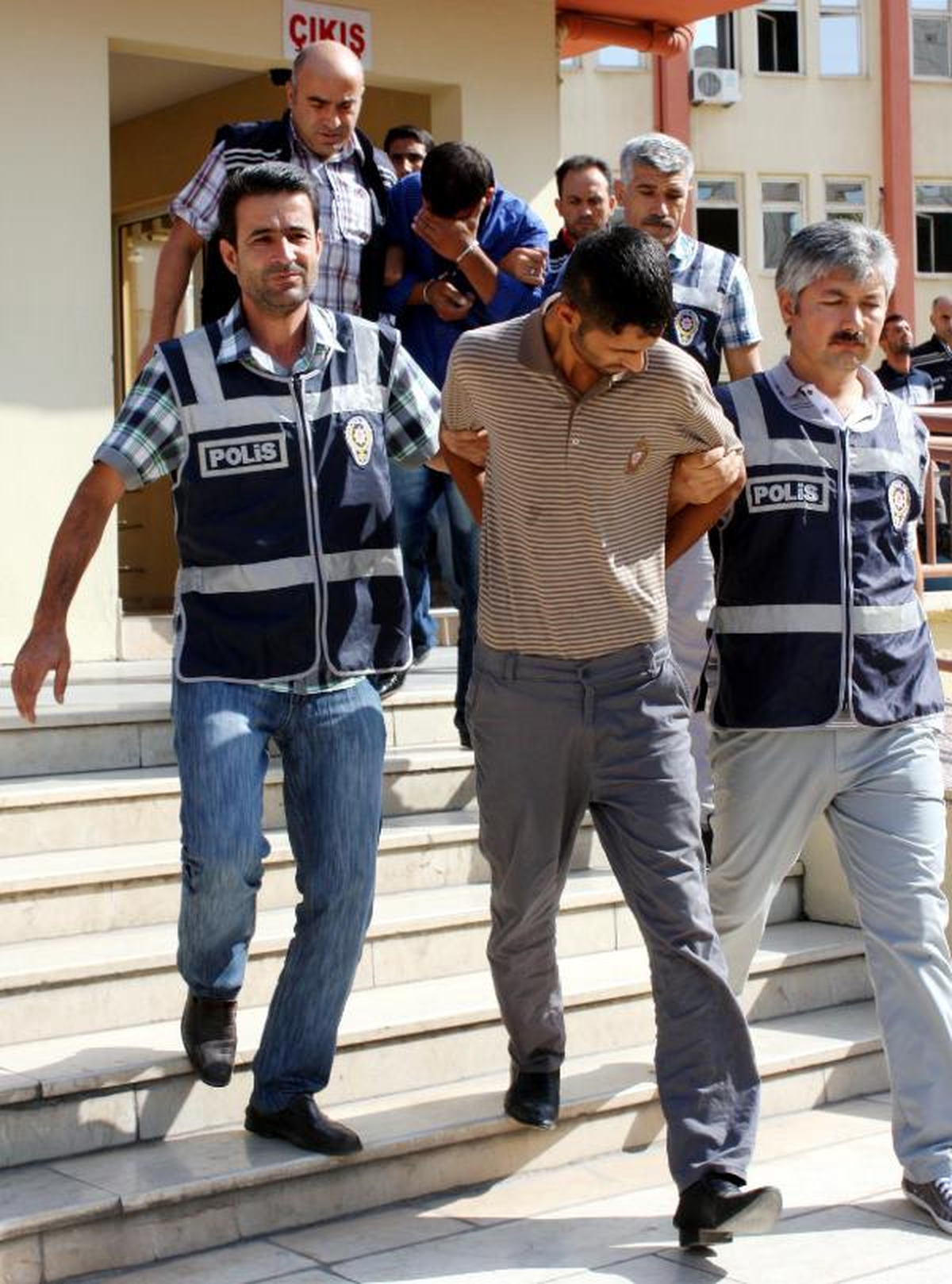 Hırsızlar Konuştukları Anlaşılmasın Diye Özel \'Dil\' Geliştirmiş