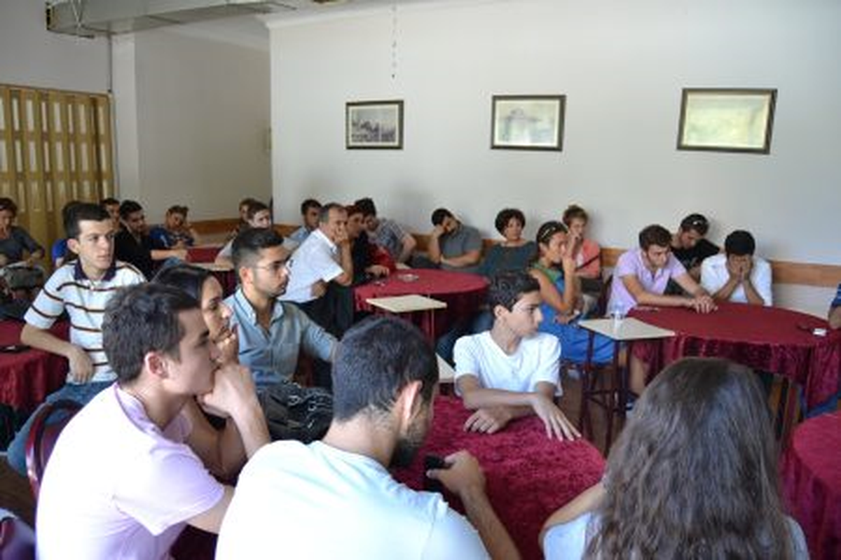 Özgür Özel\'in Dünya Çocuk Günü ile İlgili Mesajı