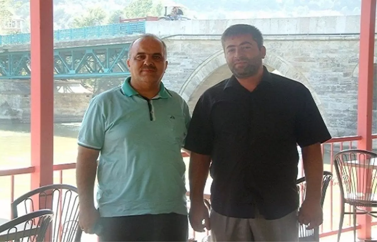 Şehit Kardeşine Ziyaret