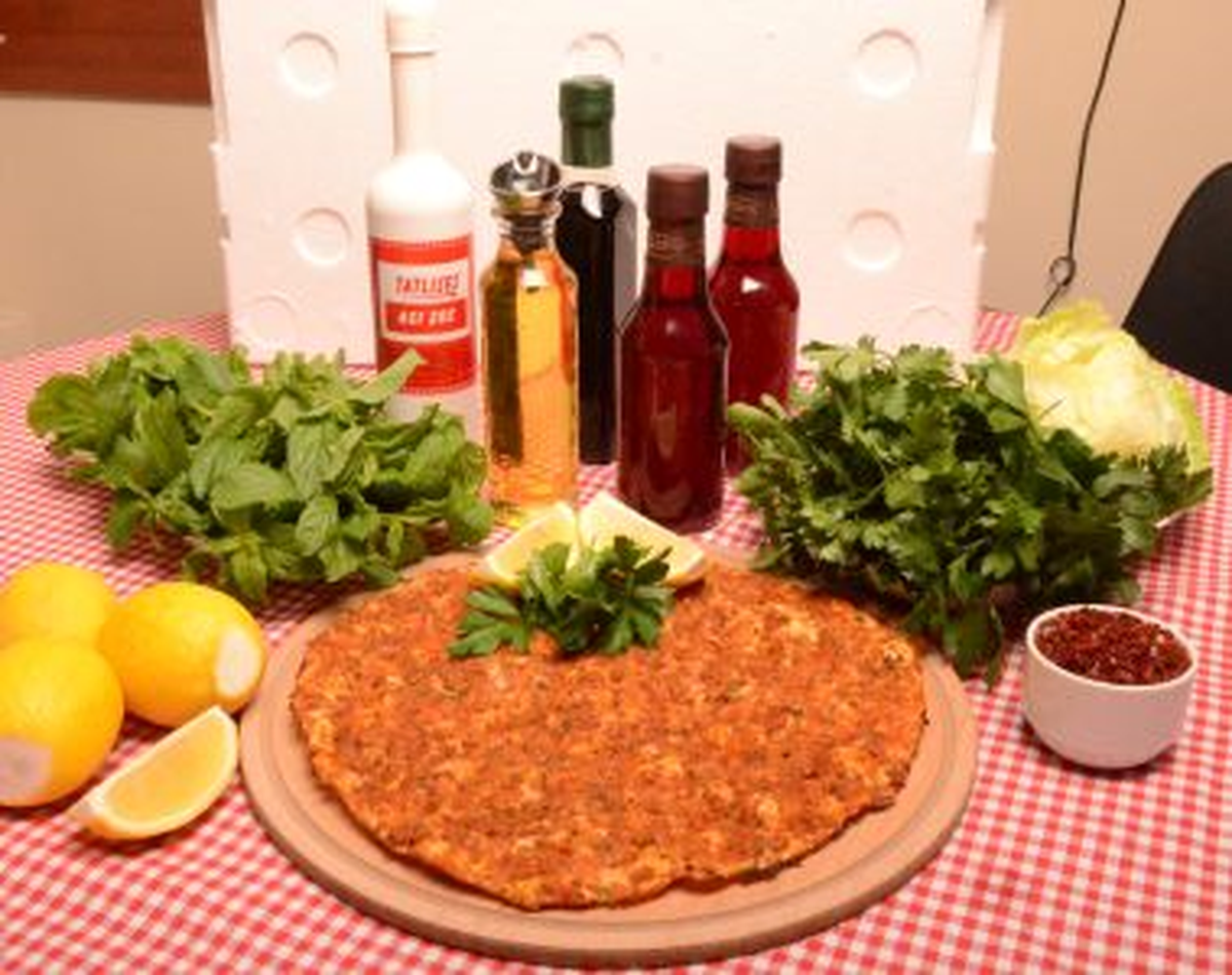 Tatlıses\'e Uluslar Arası Ödül