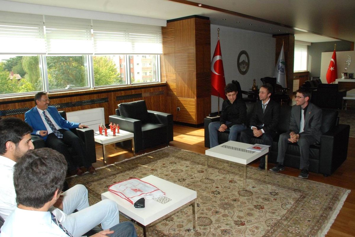 Türk Talebe Birliği\'nden Özhaseki\'ye Ziyaret