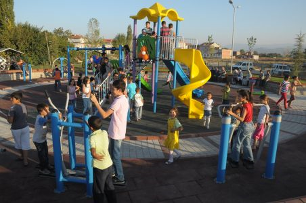 7. Semt Sahası Hizmette