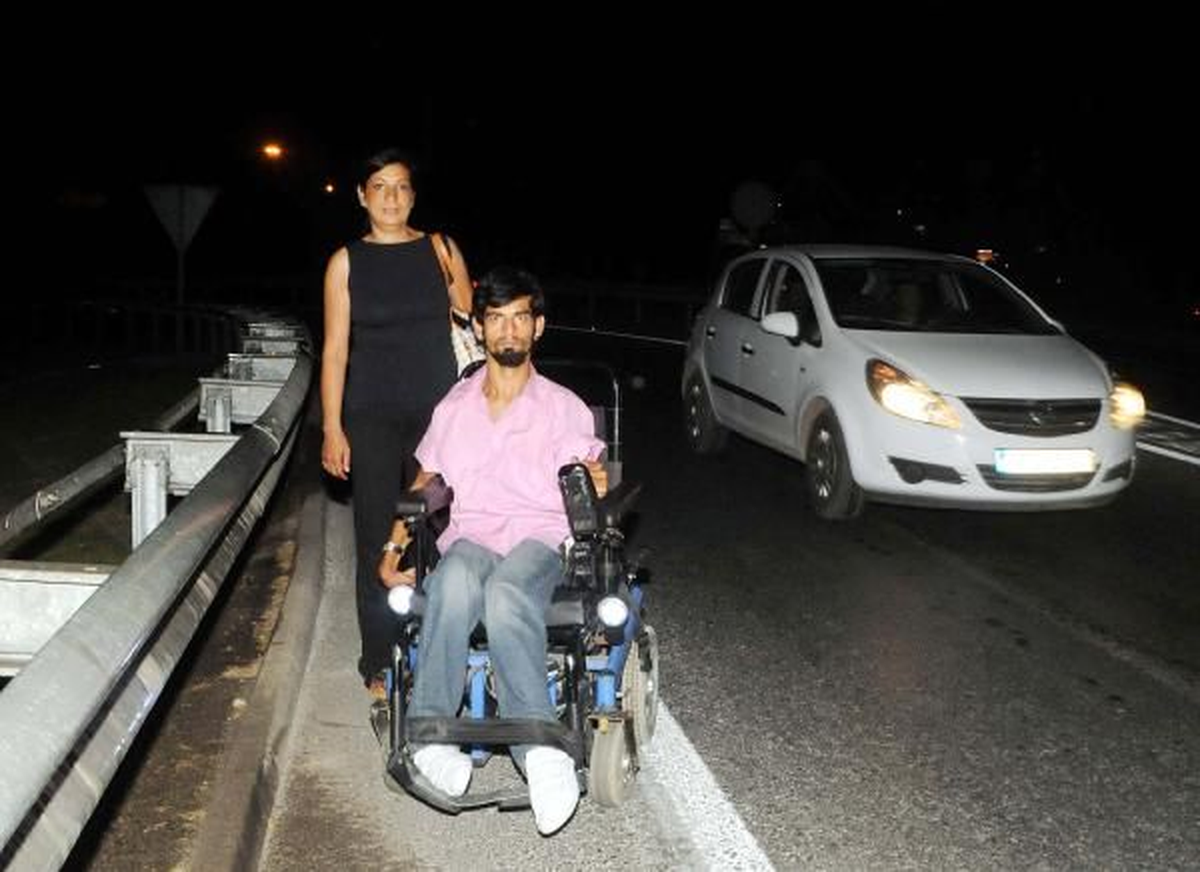 Antalya Engelli Üniversitelinin Üst Geçit Çilesi