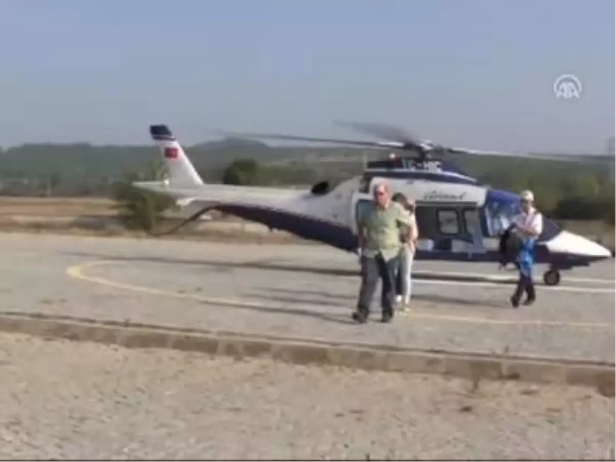 Avustralyalı Aile, Gelibolu Yarımadası'na Helikopterle Geldi