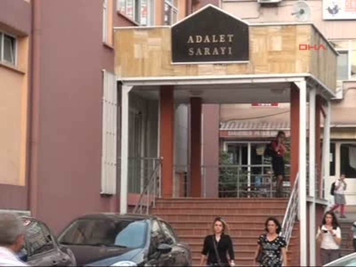 Bartın\'da 7 Kilo 750 Gram Esrar Ele Geçirildi Bartın\'da, Polisin Durdurduğu Bir Otomobilde 7 Kilo...