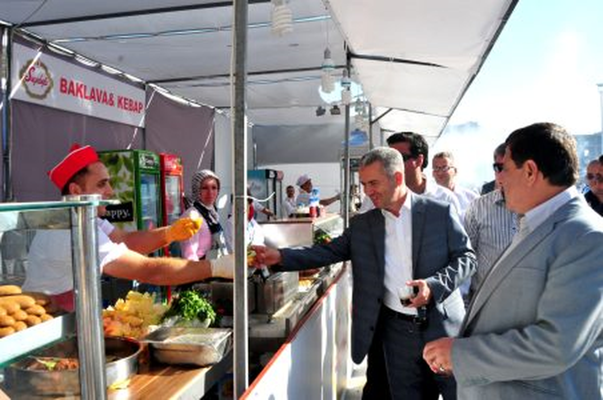Başkan Uzun\'a Teşekkür