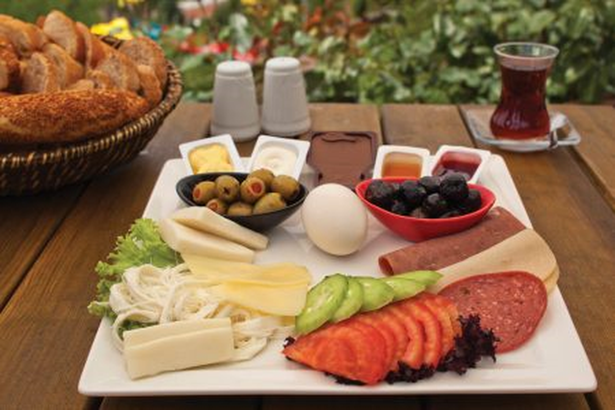 Boğazın İncisi Uçar Cafe & Restaurant