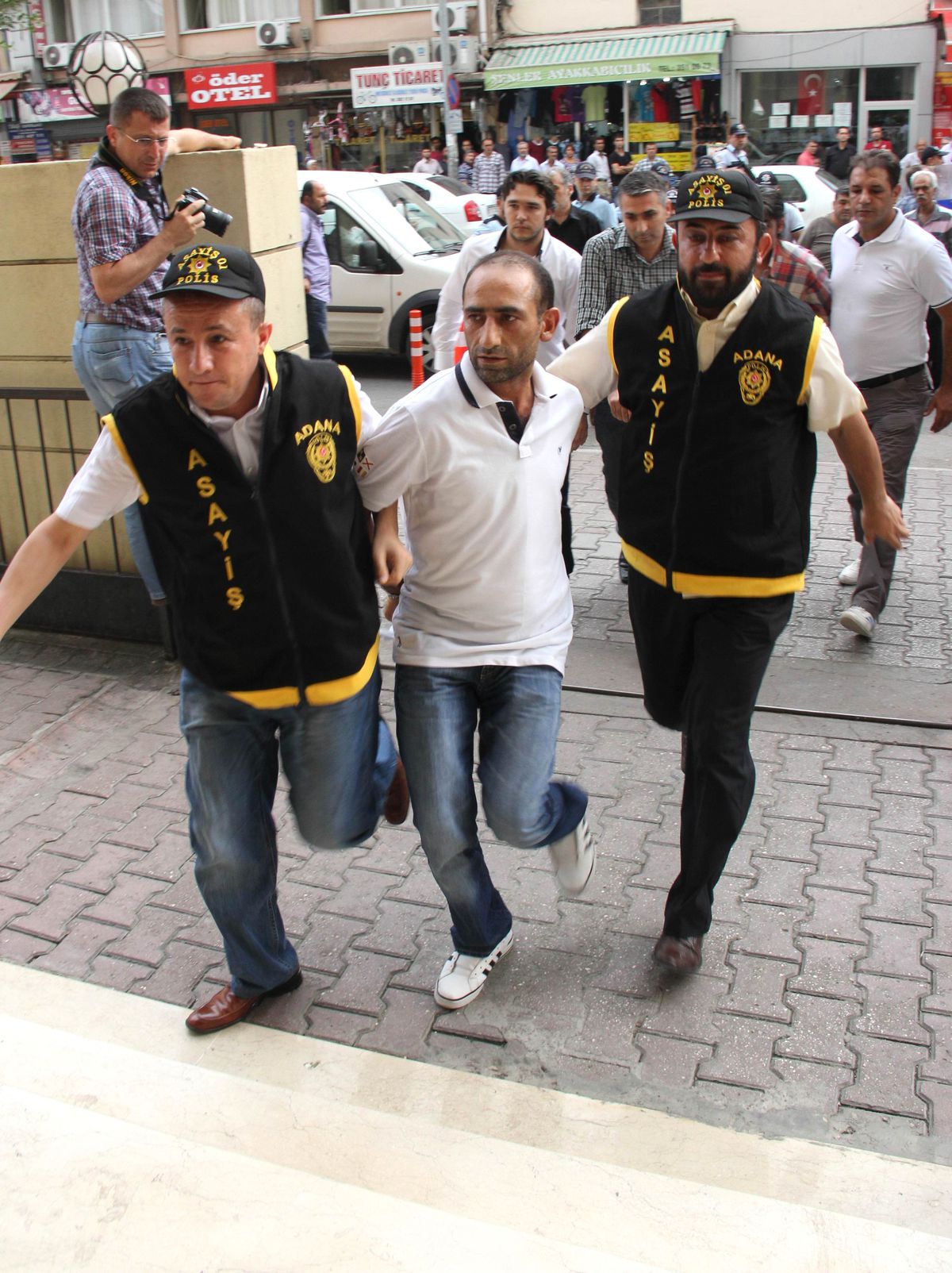 Cinayet Zanlıları Tutuklandı