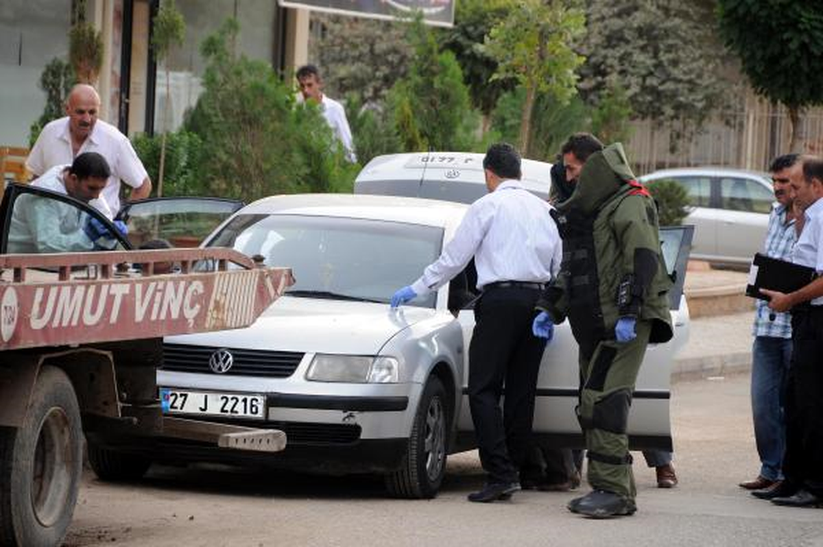 Gaziantep\'te Çekicili Bombalı Araç Paniği