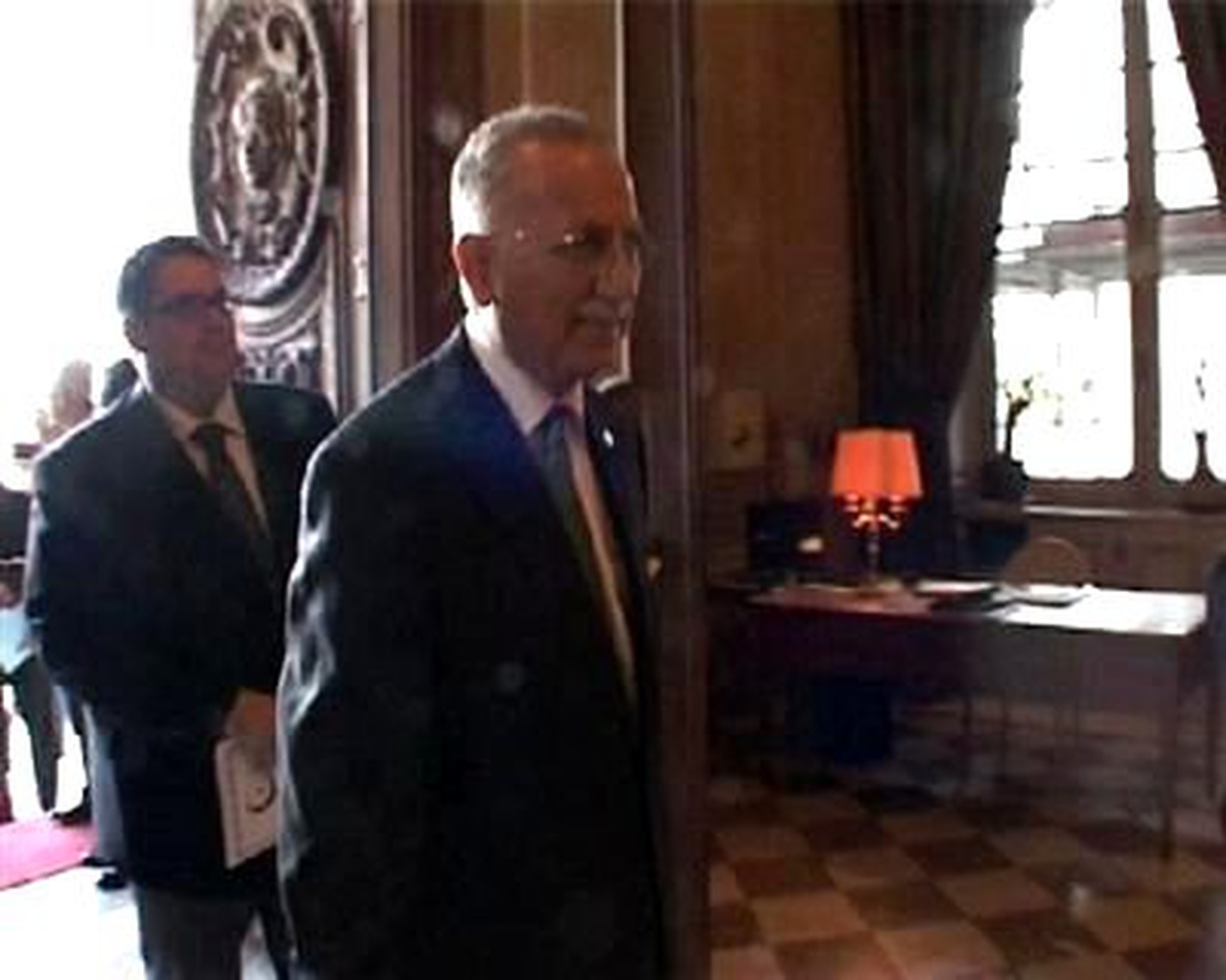 İİT Genel Sekreteri Fransa Dışişleri Bakanı ile Görüştü