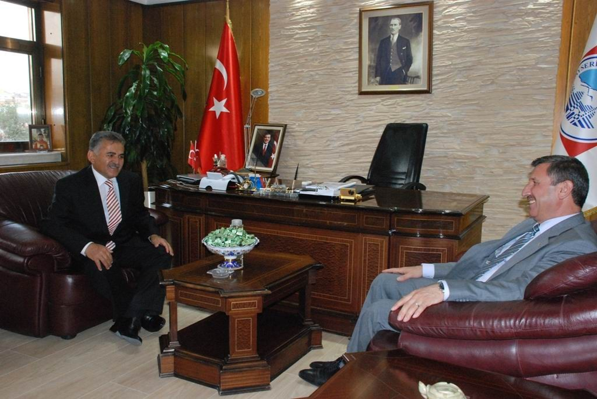 Kayseri Valisi, Melikgazi Belediyesi\'nde