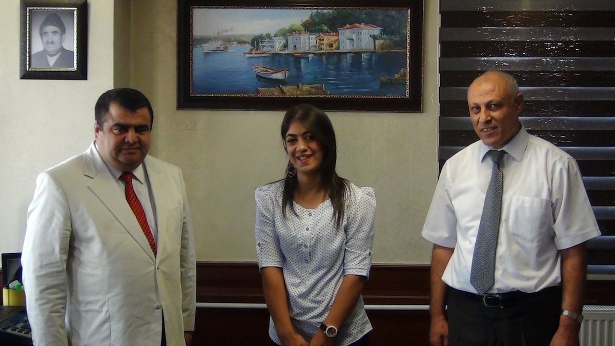 Kuruyemiş Teknolojisi Programını Birincilikle Bitiren Öğrenci Ödülünü Aldı