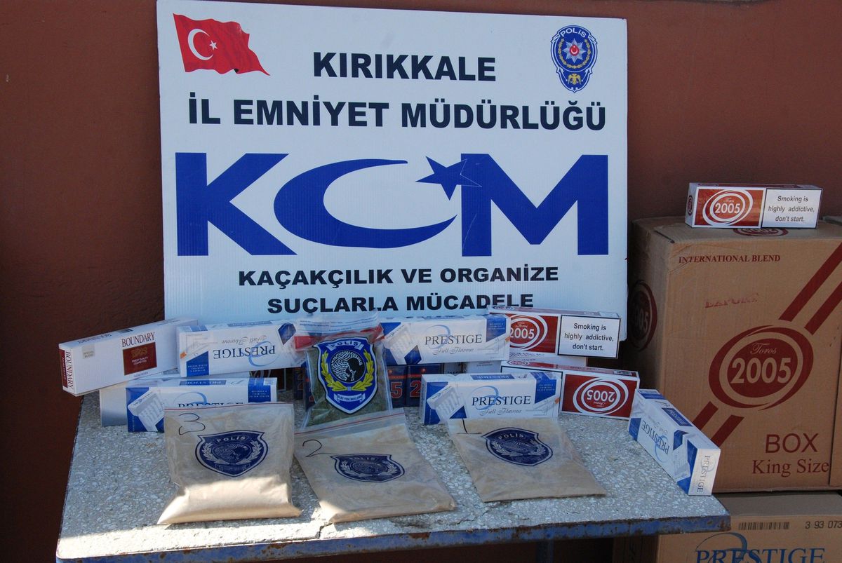 Lüleburgaz\'da Kaçak Sigara Operasyonu