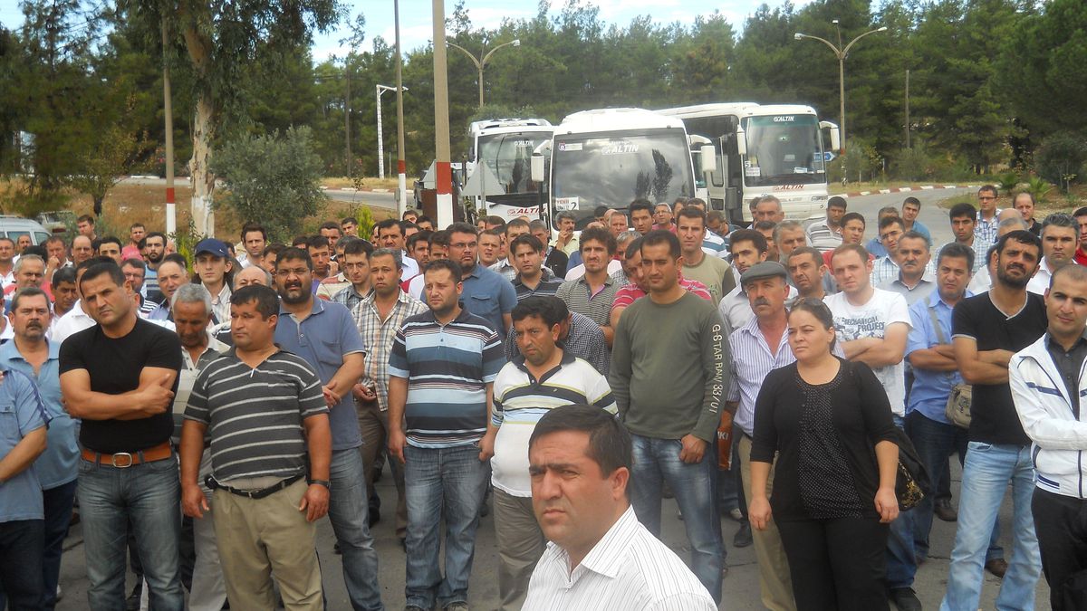 Milas\'ta Sendikalardan Kütahya Mitingine Çağrı