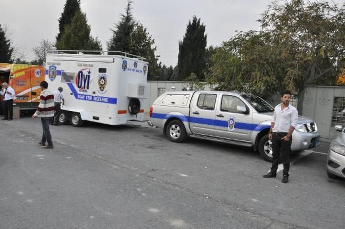 Özal\'ın Mezarı Açılıyor